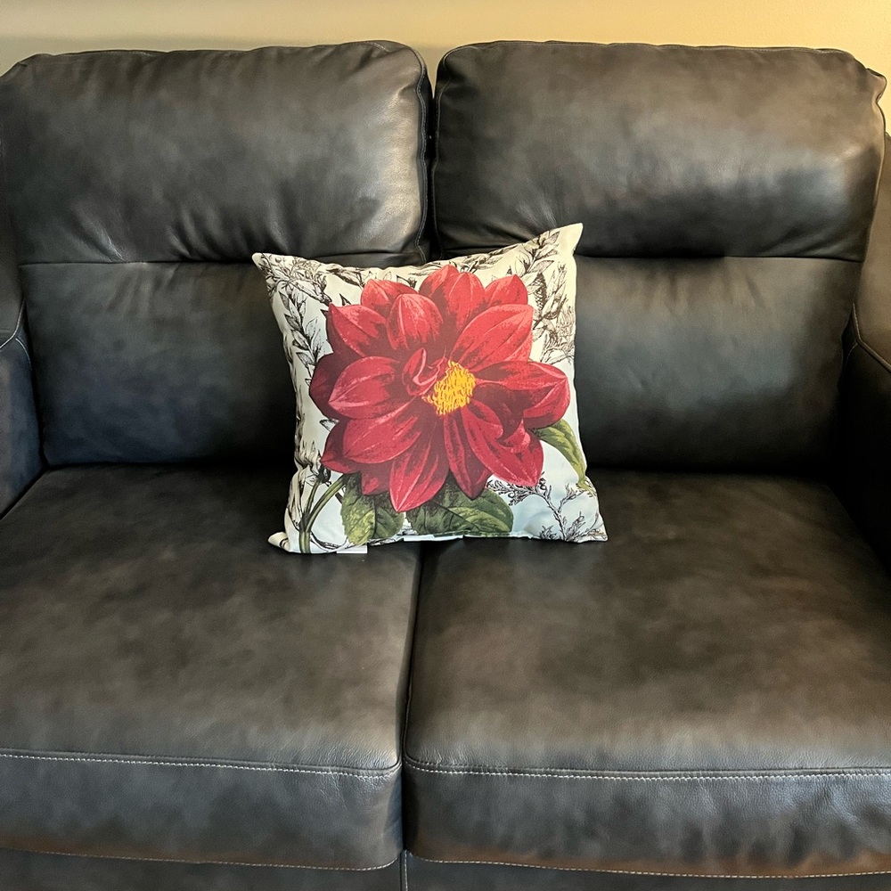 Threshold Floral Throw Pillow Cream Wine Large Print‎ Flower